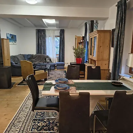 Juls Garden Apartman